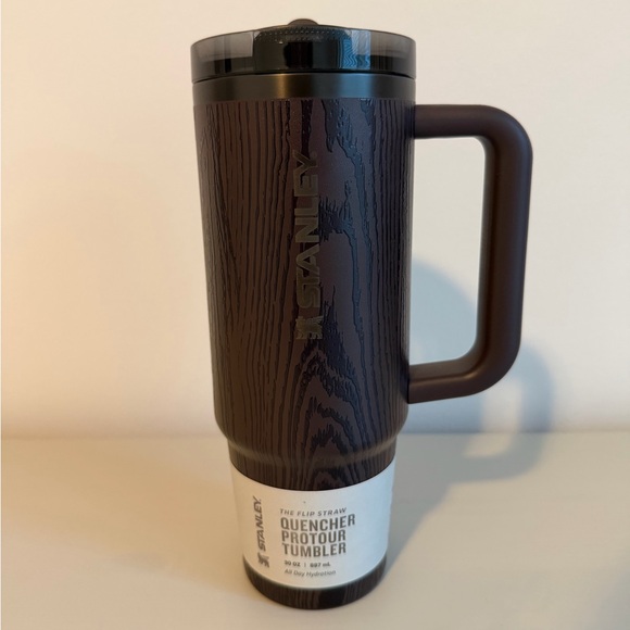 Stanley Cheers & Cheer Quenchers - 30oz - Picture 7 of 11